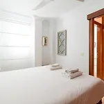 Quiet Behind The By Canariasgetaway 라스팔마스