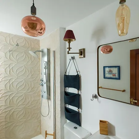 Apartament Quiet Behind The By Canariasgetaway